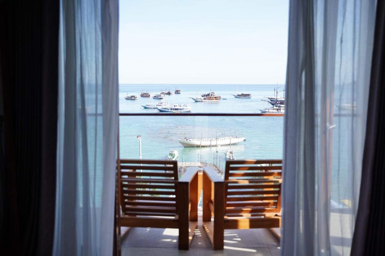 Hotel Escape Bajo Labuan Bajo Esterno foto